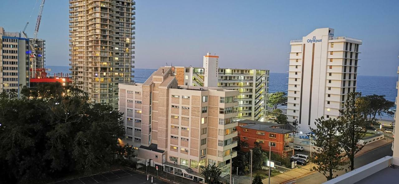 Готель Studio 100 Meters From Beach At Surfers Paradise Голд-Кост Екстер'єр фото